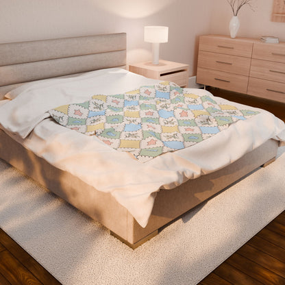 Pastel Patchwork Seashells Velveteen Plush Blanket | Coastal Nursery Throw