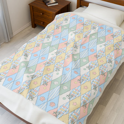 Pastel Argyle Diamond Pattern Velveteen Plush Blanket | Soft Geometric Throw
