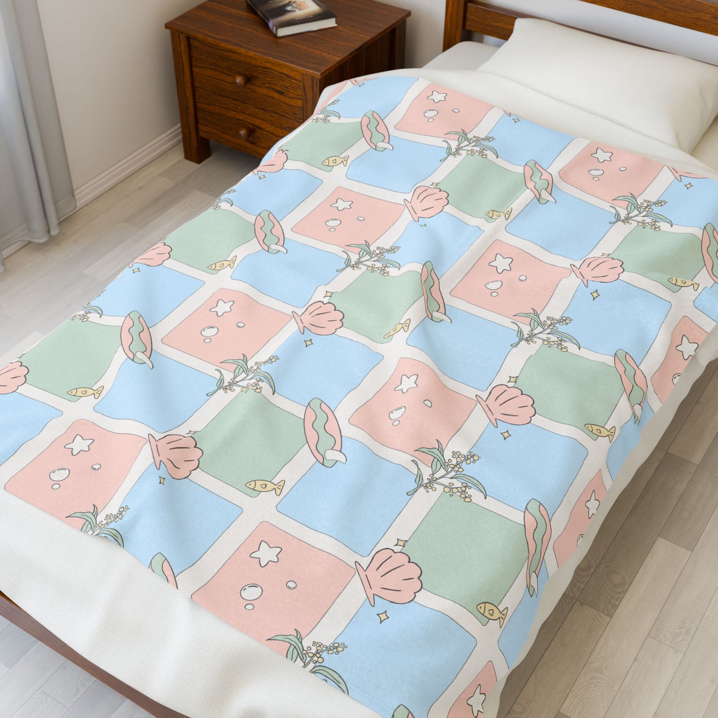 Pastel Shell Checkerboard Velveteen Plush Blanket | Soft Shell Pattern